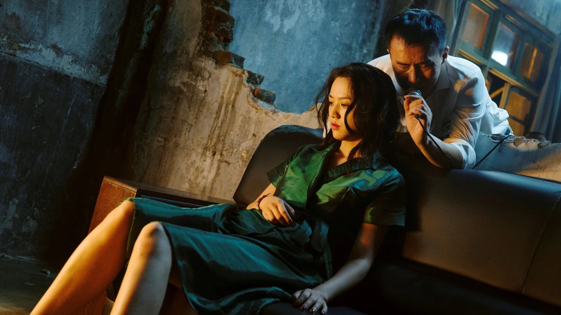 გრძელი დღის მოგზაურობა გადადის ღამეში