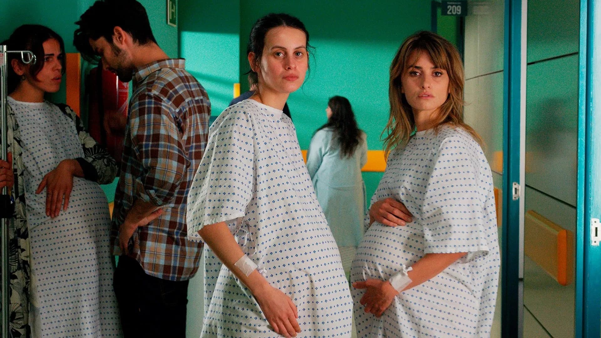 პარალელური დედები